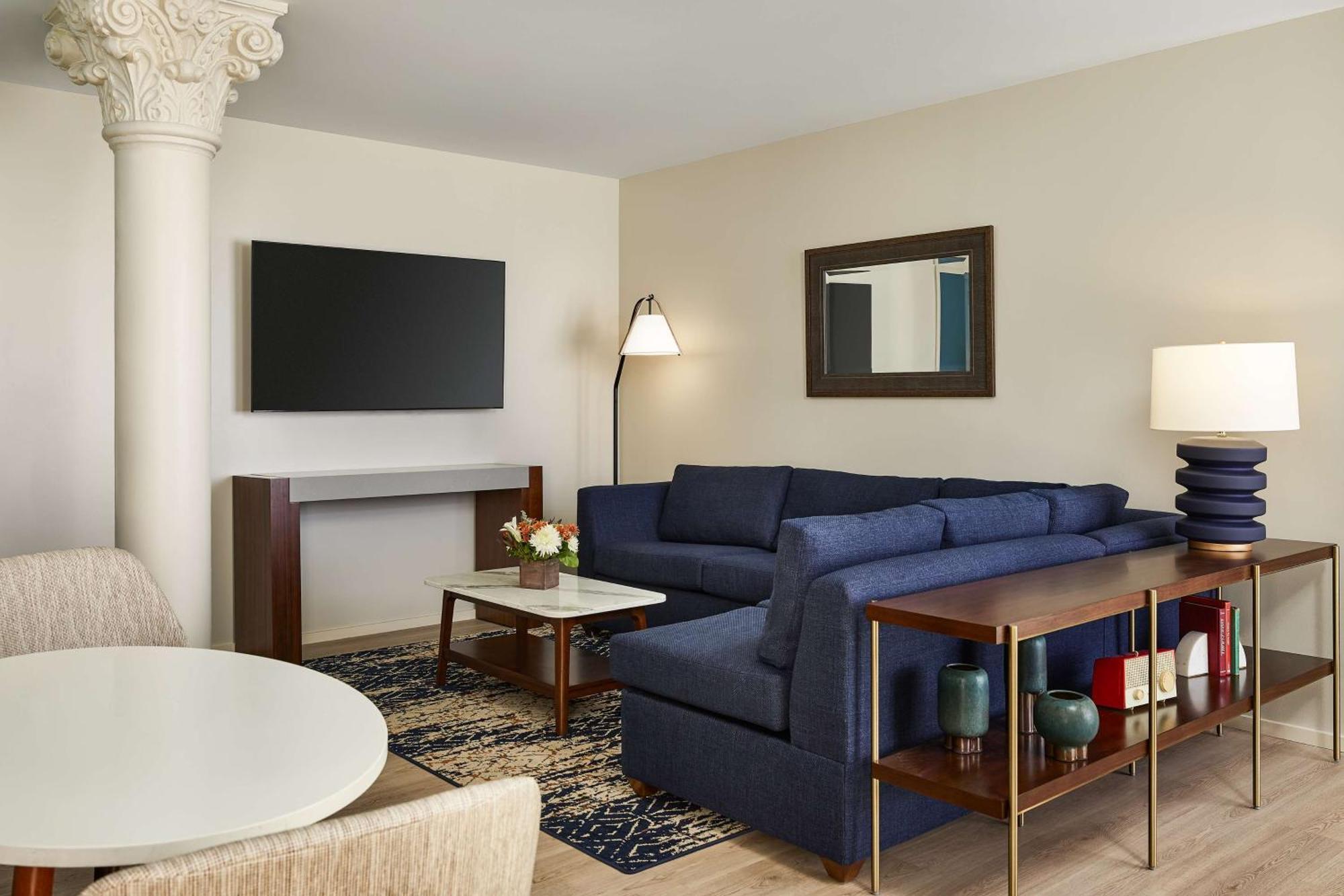 The Bankers Alley Hotel Nashville, Tapestry Collection By Hilton Bagian luar foto
