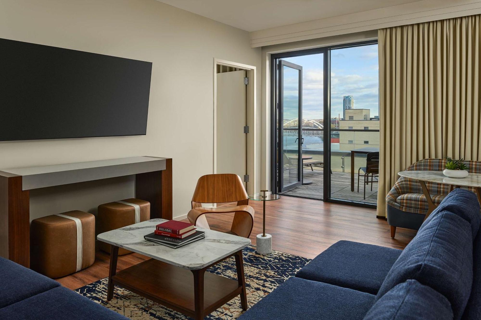 The Bankers Alley Hotel Nashville, Tapestry Collection By Hilton Bagian luar foto