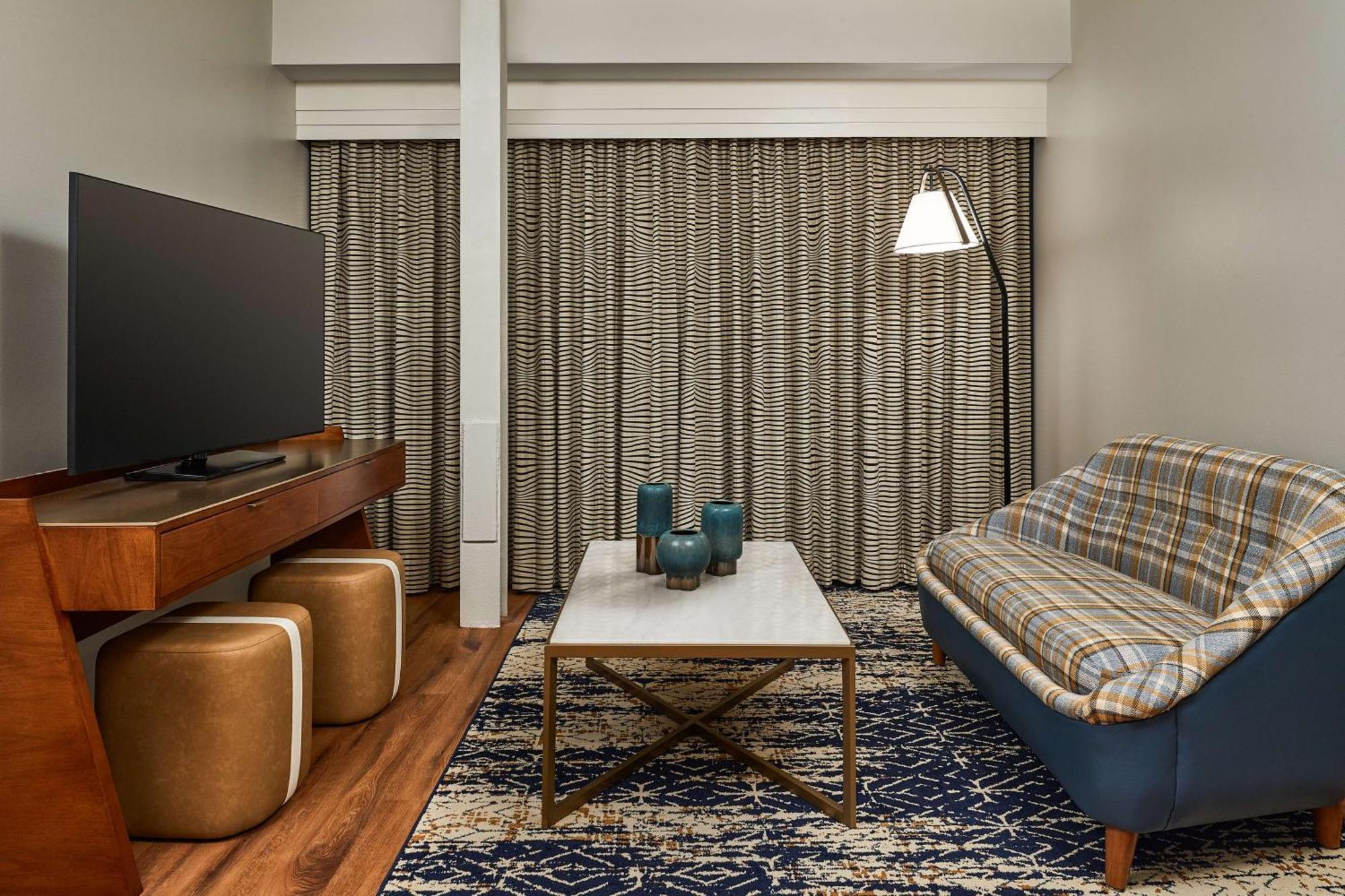 The Bankers Alley Hotel Nashville, Tapestry Collection By Hilton Bagian luar foto