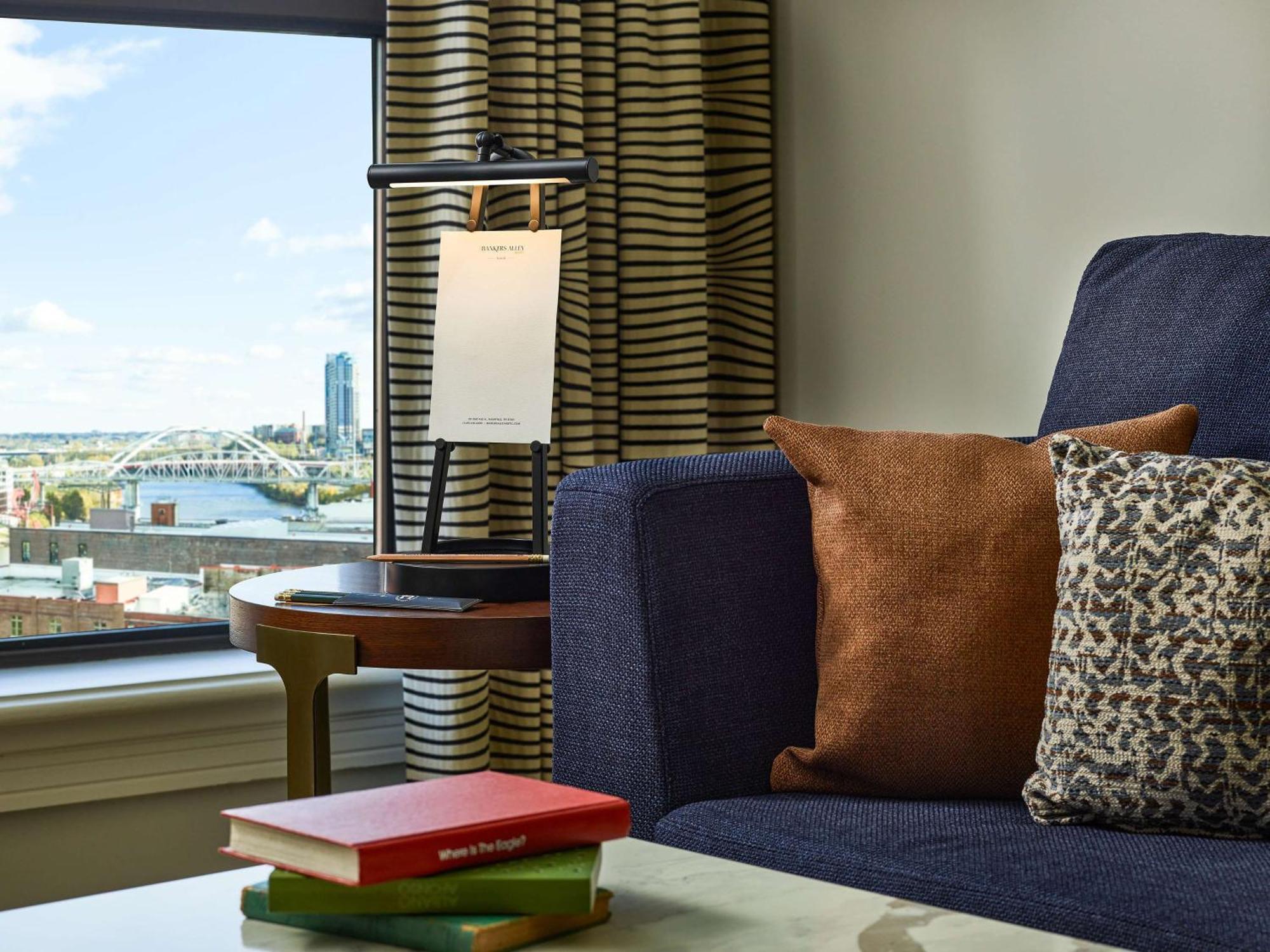 The Bankers Alley Hotel Nashville, Tapestry Collection By Hilton Bagian luar foto